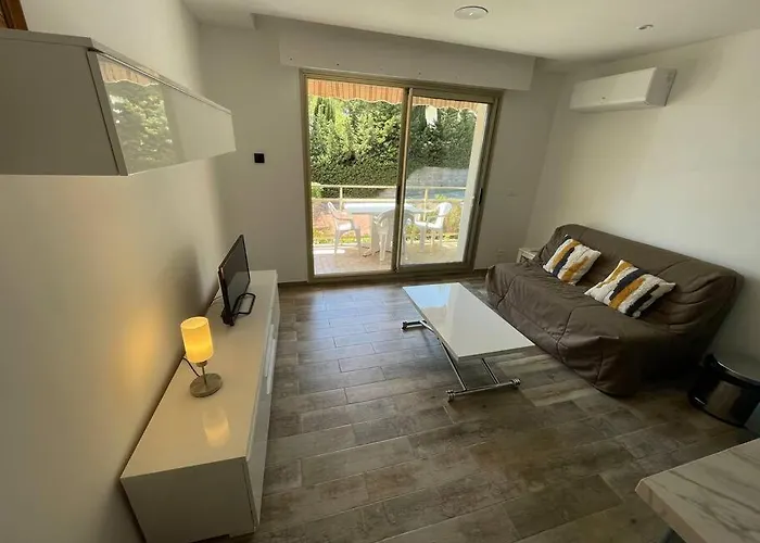 Appartement Neuf - Six Fours Les Plages - Parking Privatif - Clim - Balcon - 500M De La Mer