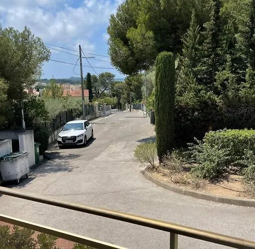 Appartement Neuf - Six Fours Les Plages - Parking Privatif - Clim - Balcon - 500M De La Mer